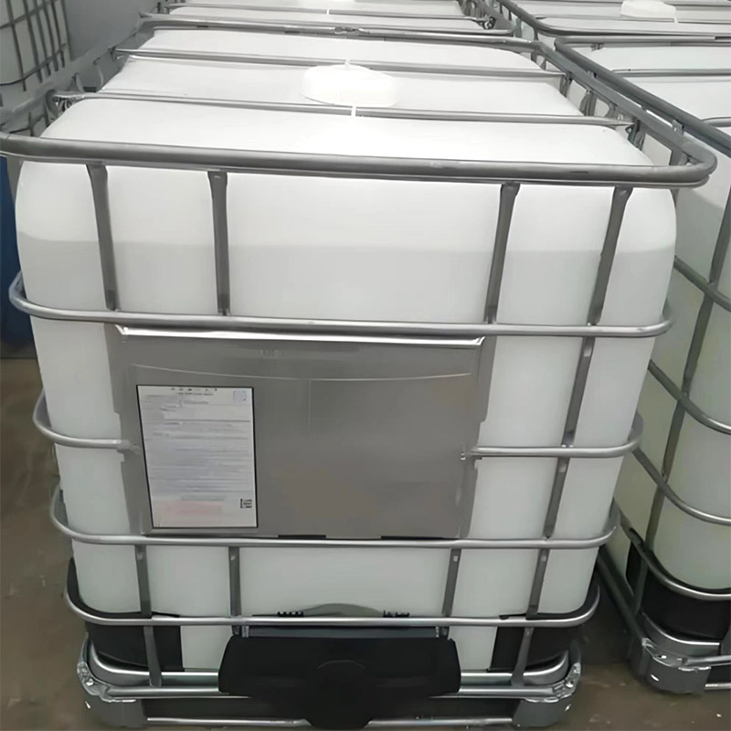 Neden Sıvı Buz Çözücü Madde Kullanmalı? - Kış Hayatta Kalma Rehberiniz